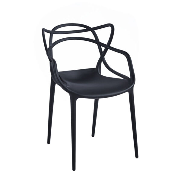 Silla Master negra de polipropileno, vista de tres cuartos sobre fondo blanco